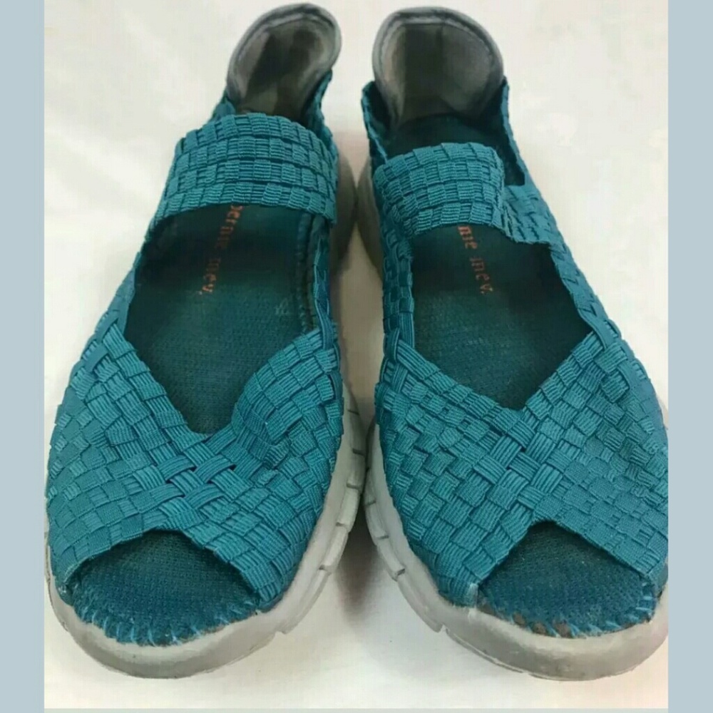 New Bernie Mev Women's Comfi Turquoise Size 7
